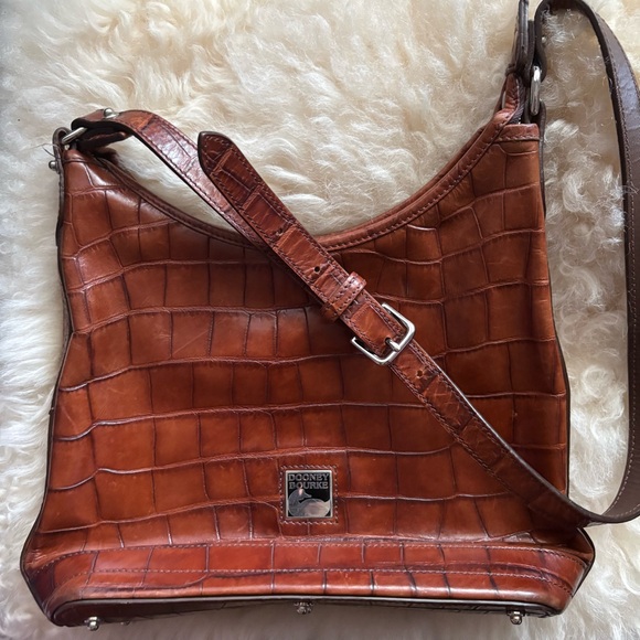 Dooney & Bourke Tan leather  Croc Embossed Bag - Picture 1 of 2